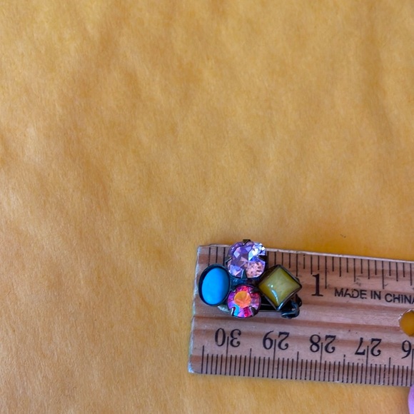 Stunning Sorrelli Vintage Clip On Earrings - Picture 9 of 10